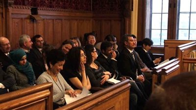 الحكومة البريطانية تقترض 6ر120 مليار إسترليني خلال العام الماضي