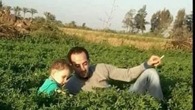 النيابة العامة تصطحب المتهم بقتل نجليه لتصوير الجريمة بدمياط