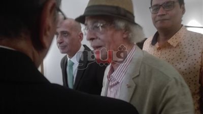 بالصور.. افتتاح معرض الفنون التشكيلية في غياب وزير الثقافة