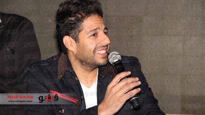 حماقى يحتفل بمرور 10 سنوات على نجاحه