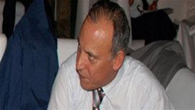 إخلاء سبيل عبد العظيم حماد بعد سداد 38 ألف جنيه في 