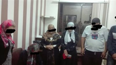 حبس المتهمين بإدارة شبكة لتبادل الزوجات في القليوبية