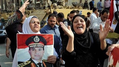 وقفة لمؤيدي السيسي بميدان التحرير