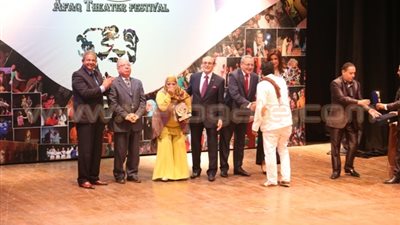 محمد صبحي يكرم الفائزين في ختام مهرجان 