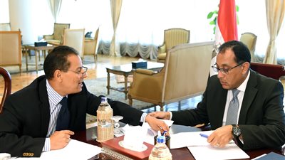 مدبولي يستعرض دور هيئة الرقابة المالية في تحقيق رؤية مصر ٢٠٣٠