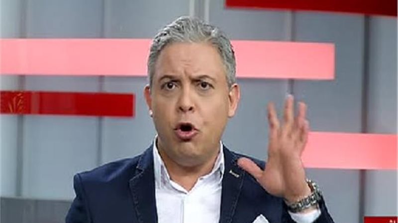الإعلامي الهارب معتز