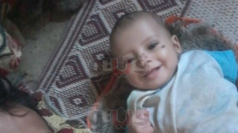 احد الاطفال داخل