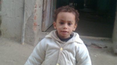 أول صور لطفلين ألقتهما والدتهما بالبحر اليوسفي في المنيا