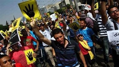 «الإرهابية» تطلق الألعاب النارية والشماريخ في المطرية