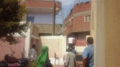 شاب يقتحم مدرسة بنات بدمياط