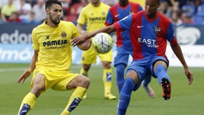 «فياريال» يحافظ على صدارة الدوري الإسباني