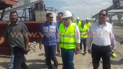 بدء تشغيل مصنع تدوير القمامة بطاقة 500 طن يوميا في بورسعيد