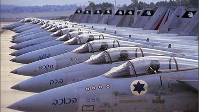 قصة السرب «66 هوكر هنتر».. صقور الطيران العراقي في حرب أكتوبر.. «مبارك» طلب وجودهم خلال الحرب.. دمروا قواعد صواريخ «الهوك» الإسرائيلية.. و«الشاذلي» أكد أن القوا