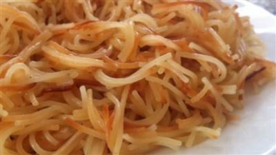 طريقة عمل الشعرية بالسكر واللبن من الشيف سناء