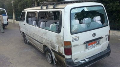 تحريات مكثفة لكشف ملابسات مقتل شخص داخل ميكروباص بالشيخ زايد