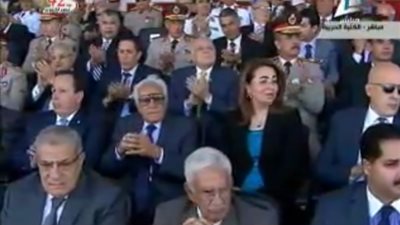 بالفيديو.. «محلب» يشهد احتفالات أكتوبر مع الرئيس