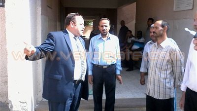 بالصور.. إحالة 25 عاملا بمدارس الشرقية للتحقيق