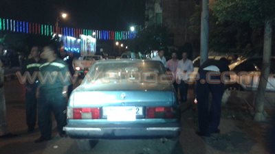 بالفيديو والصور.. خبراء المفرقعات يفحصون سيارة نادي الداخلية بالدقهلية