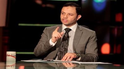 المستشار الثائر يتبرأ من الإعلان الدستورى ومذبحة القضاء.. 