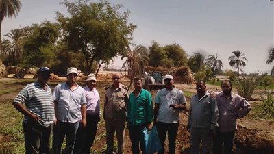 حملة إزالة تعديات على ٩ أفدنة من أرض آثار تل العمارنة