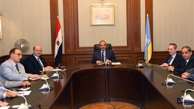 محافظ الإسكندرية: نسعى لخلق مزيد من فرص العمل للشباب