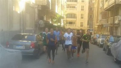 بالصور.. ألعاب قوى الاتحاد السكندري تتدرب بالشوارع