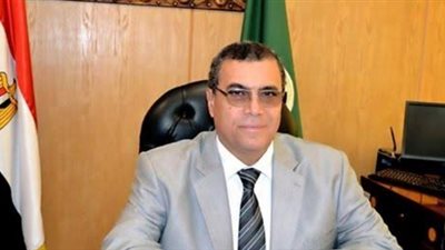 محافظة الفيوم تكشف حقيقة سرقة حذاء المحافظ في الاحتفال برأس السنة