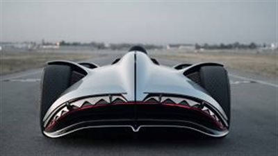 مرسيدس تستعرض مهارات الطراز الاختياري (فيديو)