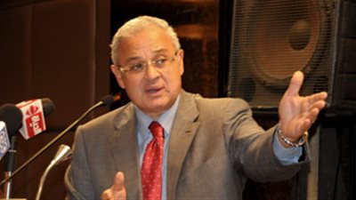 زعزوع: 65% من تأشيرات الحج السياحى هذا العام لـ