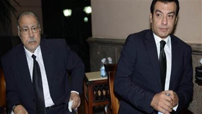 التفاصيل الكاملة لوفاة والد إيهاب توفيق.. دفاية الطابق الثاني وراء حريق فيلته.. والفنان يدخل وسط النار لإنقاذ والده