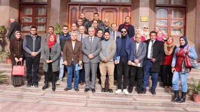 رئيس جامعة المنوفية يناقش ظاهرة العنف بين الطلاب وإمكانيات المستشفى الجامعي