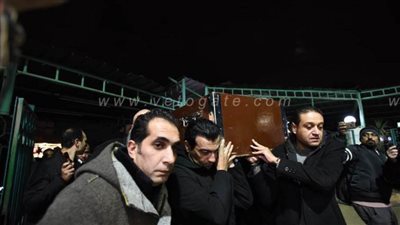 صديق إيهاب توفيق يكشف السبب الحقيقي وراء وفاة والده