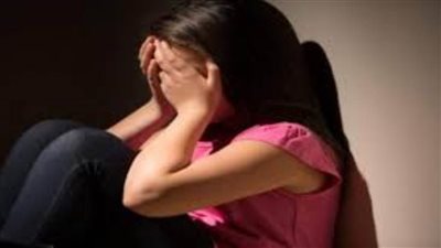 جيران المتهم بتعذيب طفلته في الهرم: 