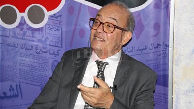 وزير التضامن الأسبق: لا مانع من وجود حزب يساند الرئيس