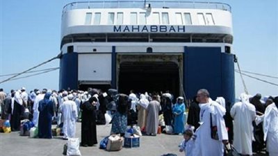 وصول 1889 راكبا من عمالة خدمة الحجاج لميناء سفاجا