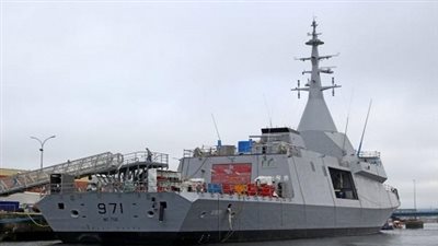 رفع العلم المصري على أحدث فرقاطة تنضم للقوات المسلحة اليوم بفرنسا