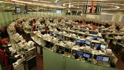 بورصة هونج كونج ترتفع 05 .1% بعد تراجع التوترات