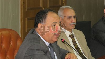 إجراءات المالية لتعميم نظام الدفع الإلكتروني.. معيط: انتهاء العمل بالشيكات الورقية ديسمبر المقبل.. توحيد الحسابات المصرفية الحكومية في حساب الخزانة الموحد بالبنك المركزي.. وورشات عمل لتدريب العاملين