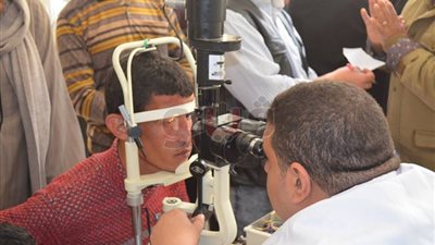 مبادرة الفيوم «عينيك في عينينا» لمكافحة العمى تنظم القافلة رقم 11
