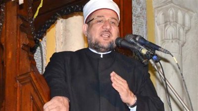 وزير الأوقاف يؤدي خطبة الجمعة عن الاصطفاف الوطني بمسجد قصر عابدين