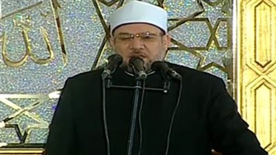 رفع شعائر صلاة الجمعة من قصر عابدين بحضور مختار جمعة | فيديو