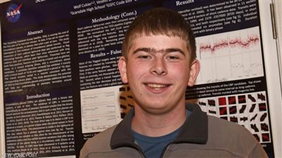 طالب ثانوية يكتشف كوكبا بعد أيام من تدريبه في 