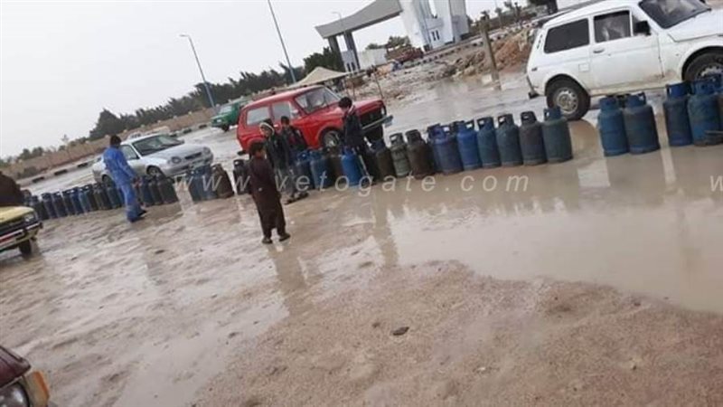 جانب من أحد طوابير