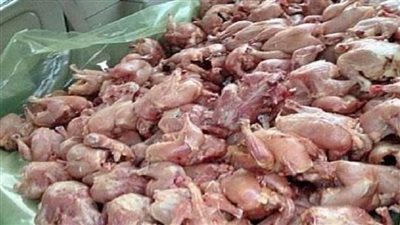 ضبط صاحب مصنع بحوزته 1.5 طن لحوم فاسدة بالقطامية