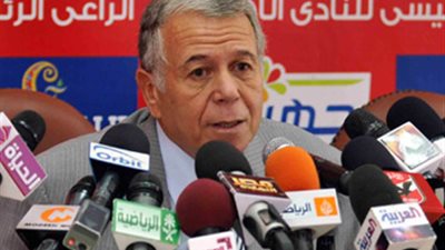 لجنة الكرة بالأهلى ترفع سقف التعاقد مع 