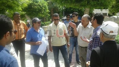 بالصور.. بدء تخفيض المياه الجوفية بمقابر «كوم الشقافة» بالإسكندرية