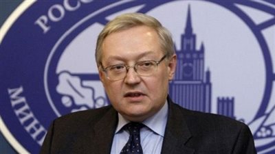 ريابكوف: ماكين كان رمزا لمعاداة روسيا لكنه جدير بالاحترام!