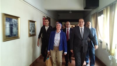 محافظ الدقهلية يستقبل وزيرة البيئة (صور)