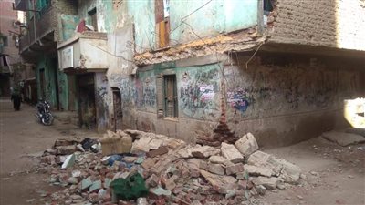 انهيار «جزئي» لمنزل في الخصوص (صور)