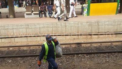 بالصور.. تكثيفات أمنية بمحطة قطارات مصر استعدادًا لعودة المغتربين